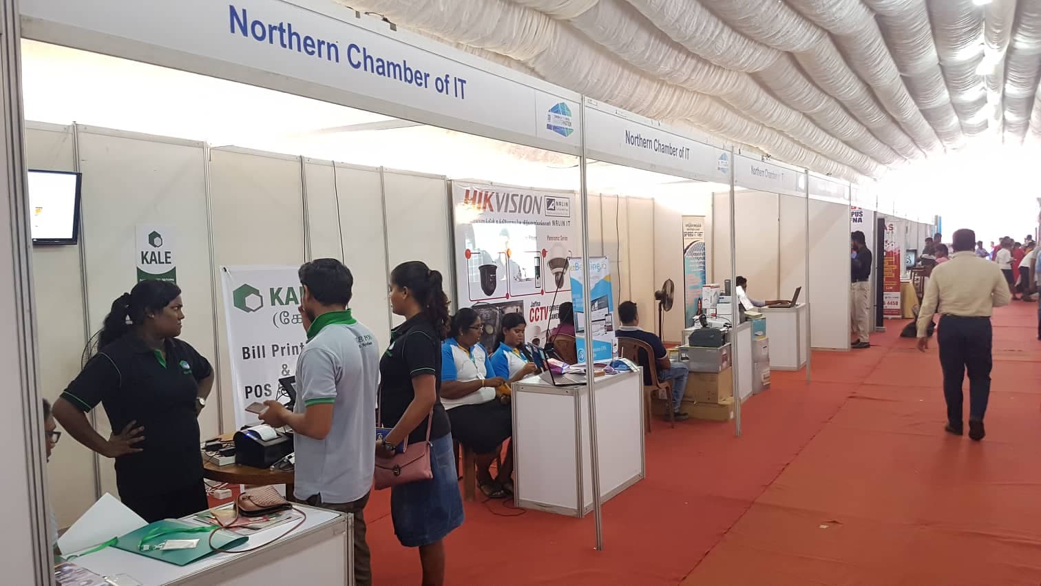 The World Tourism Day Exhibition 2018 was held in Jaffna with the theme of  “drive digital tourism” (photo 4)