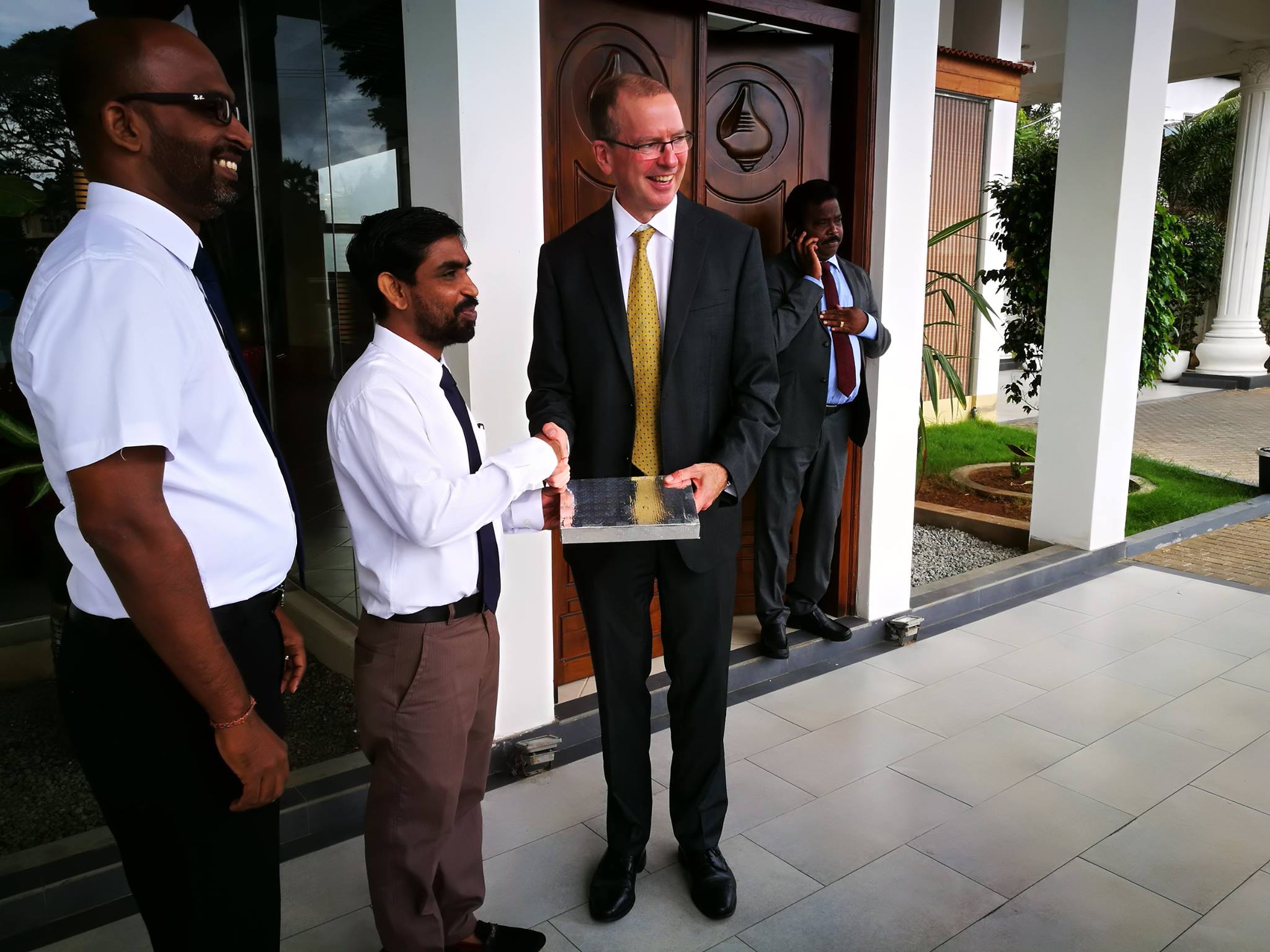Meeting with Canadian High Commissioner Mr.David McKinnon